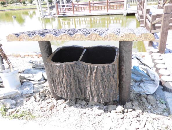 重庆仿树根垃圾桶